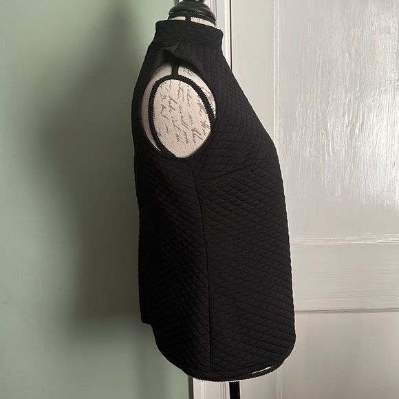 APT. 9 Black Sleeveless Quilted Mock Neck Top - Picture 2 of 11